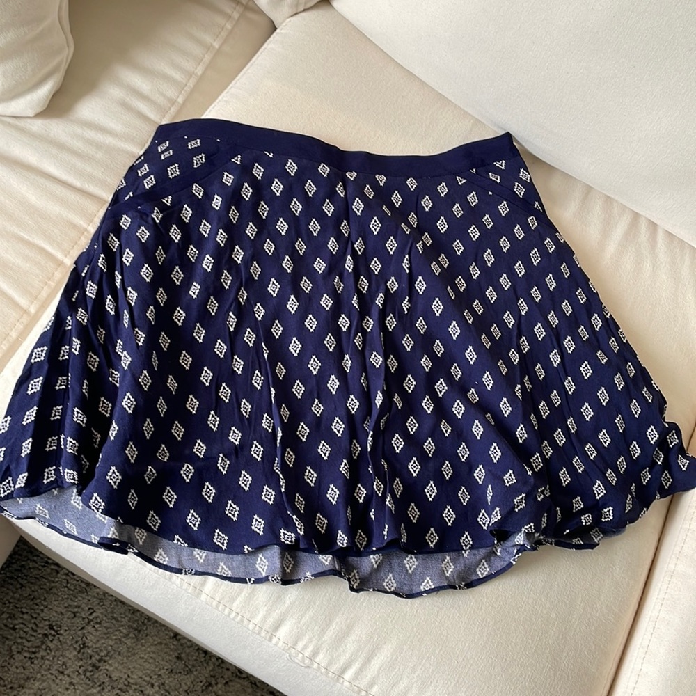 Patterned skirt